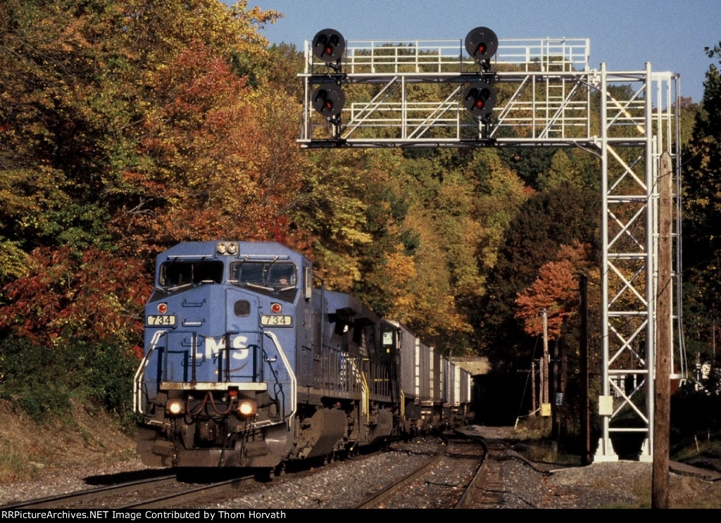 CR's intermodal TV-10 is heaged east on this autumn day at LEHL MP 64